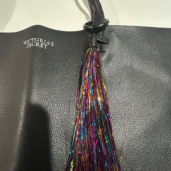 Victoria’s Secret Black Textured Tote – Spacious & Stylish - Picture 3 of 14